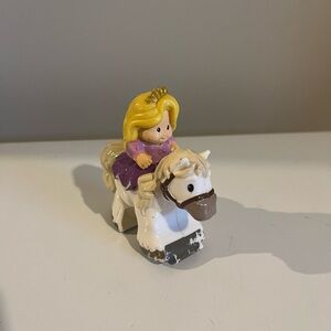 Little people klip klop